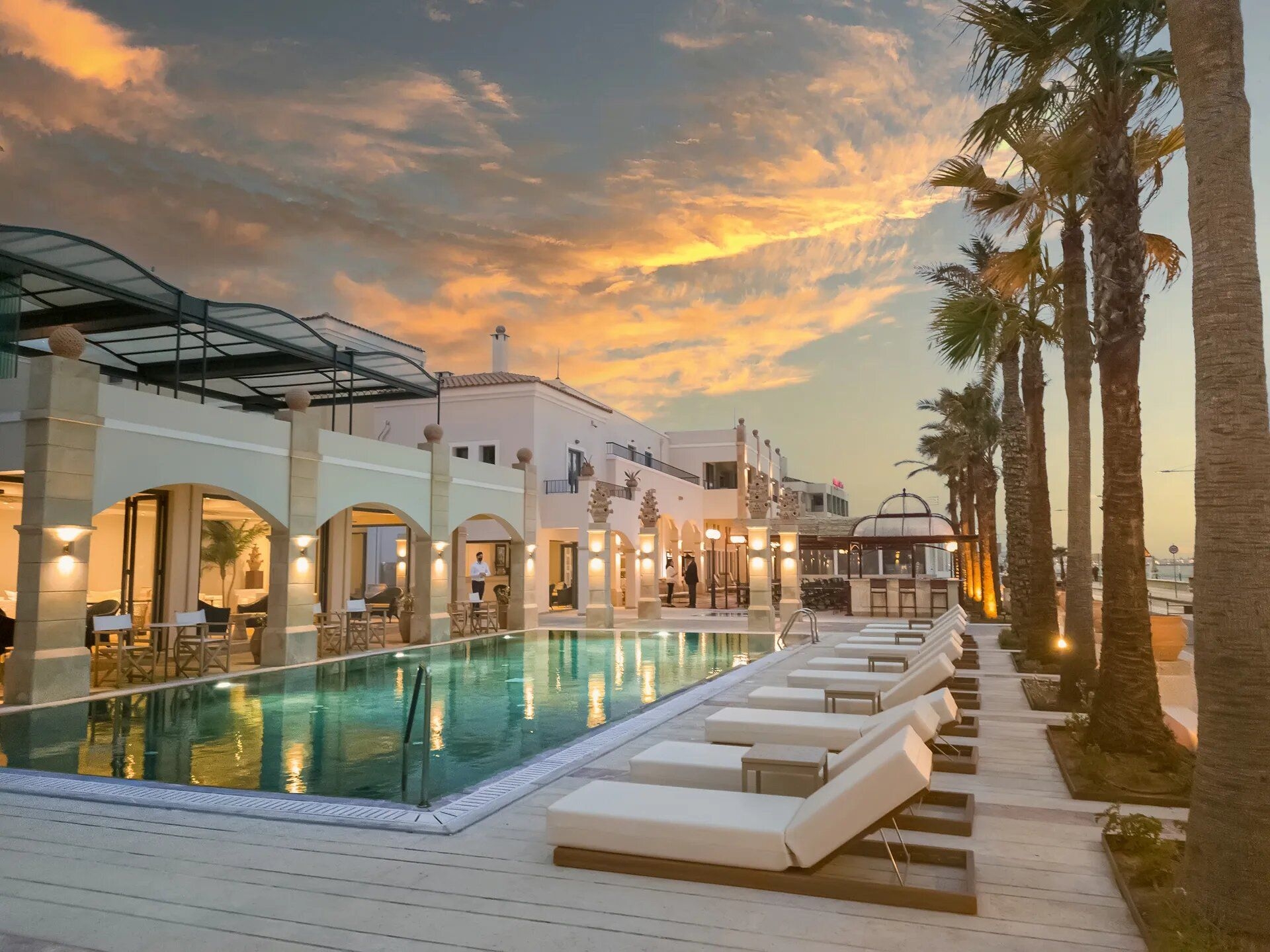 grecotel_plaza.jpg