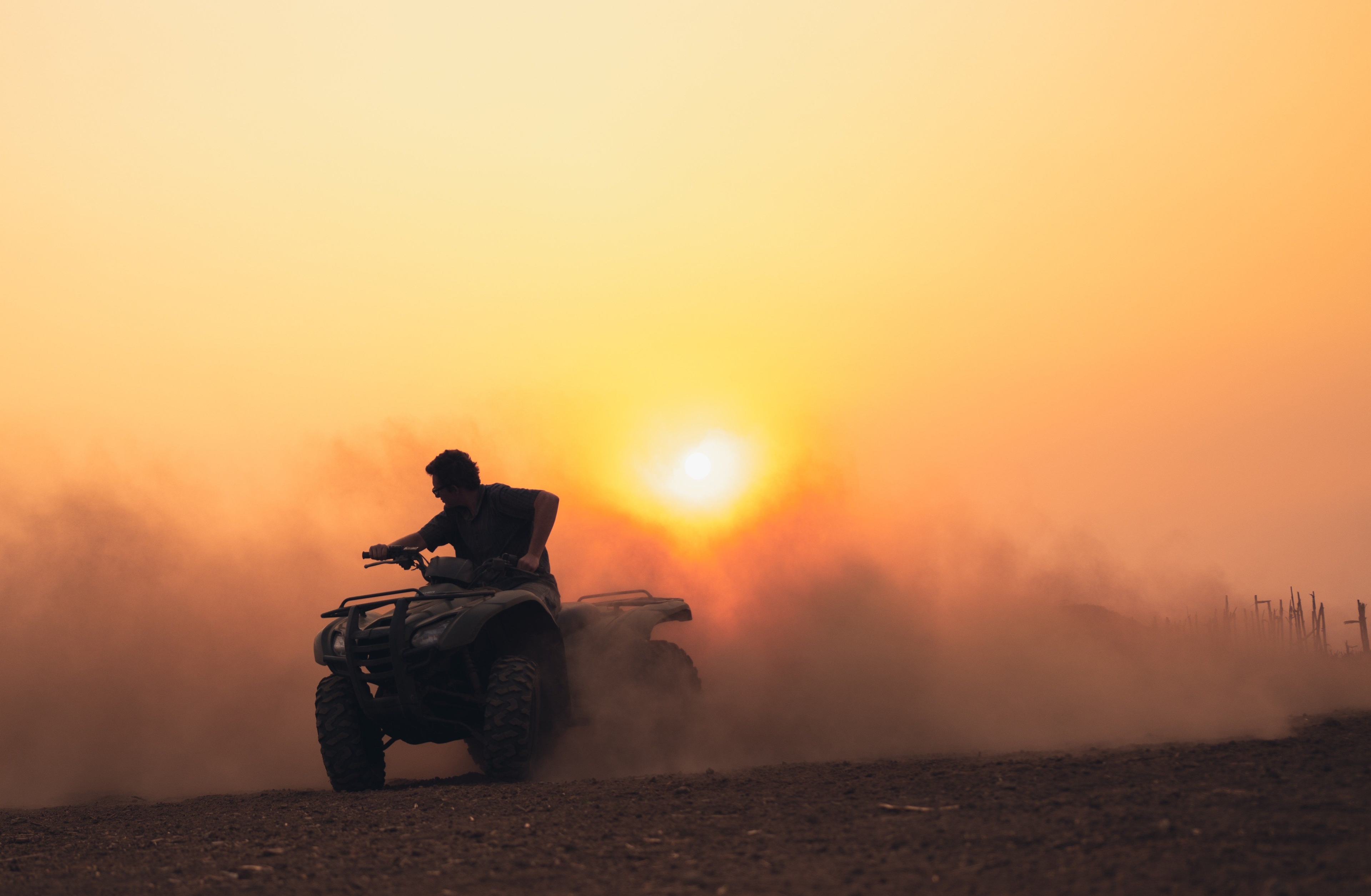 ronaldplett-atv-7935771.jpg
